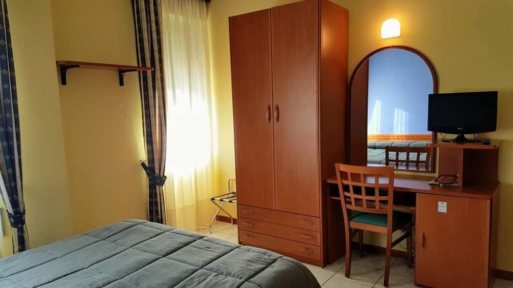 Hotel Ristorante Umbria أورفييتو المظهر الخارجي الصورة