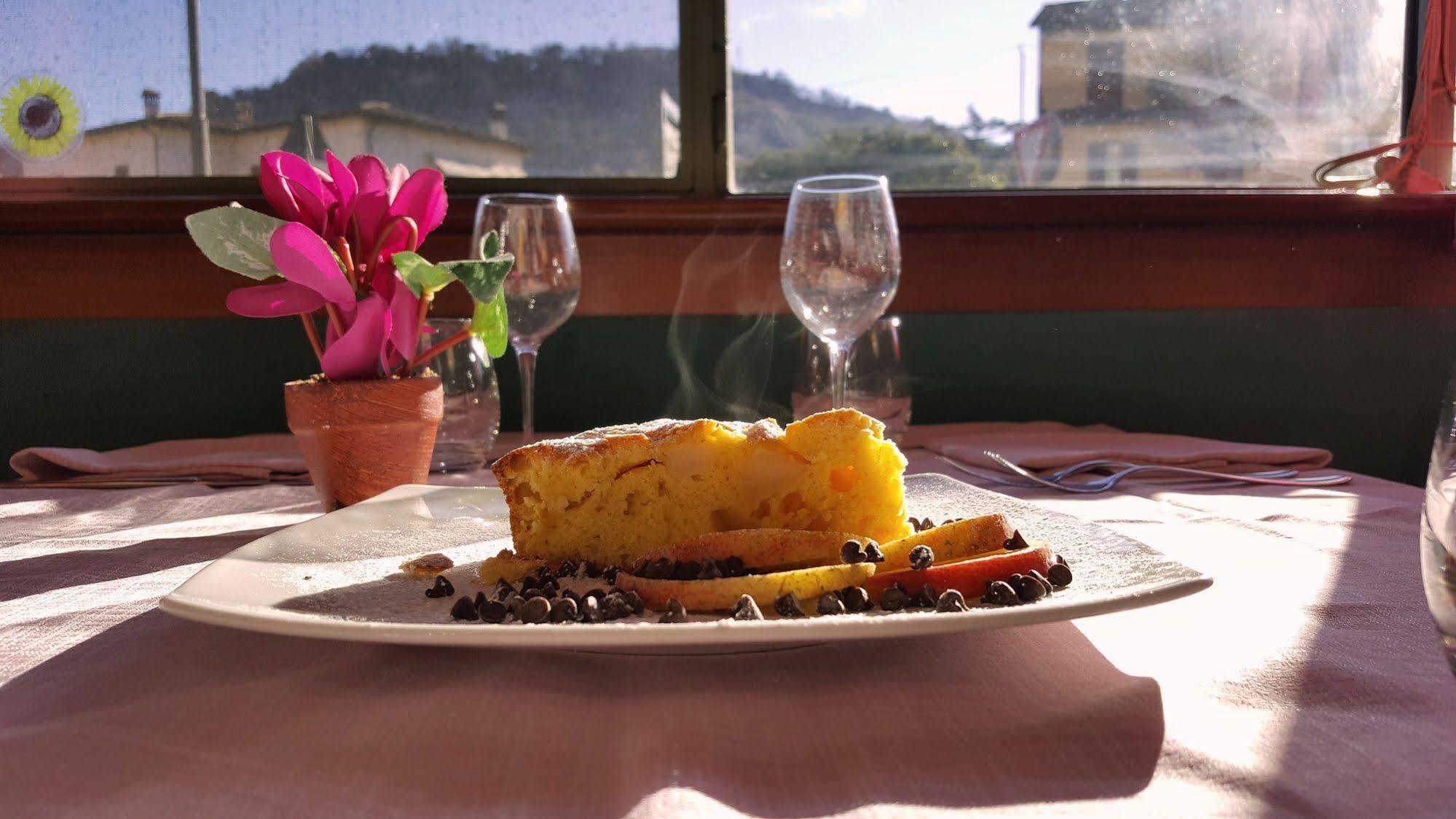 Hotel Ristorante Umbria أورفييتو المظهر الخارجي الصورة